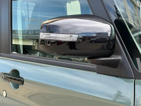 Mitsubishi Delica Mini