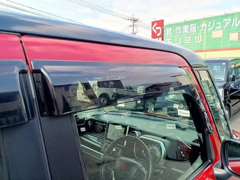 Suzuki Spacia Custom