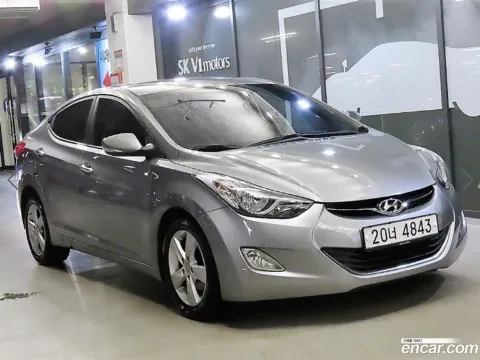 Hyundai Elantra (Avante)