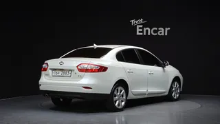 Renault SM3