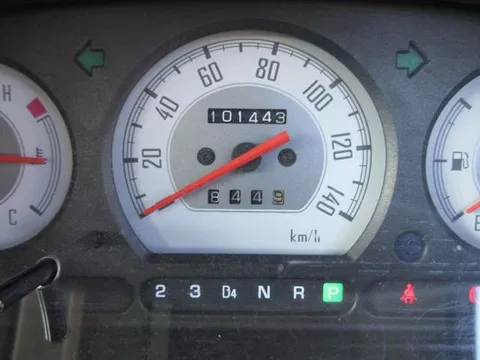 Daihatsu Mira Gino