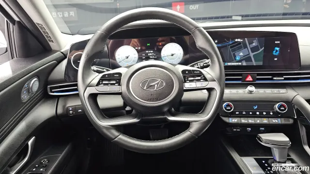 Hyundai Elantra (Avante)