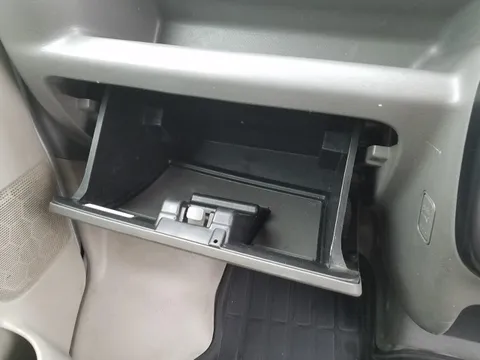 Mitsubishi Minicab Van