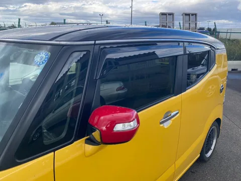 Honda N-BOX Slash