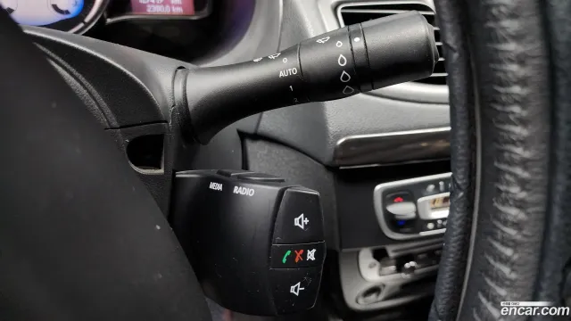 Renault SM3