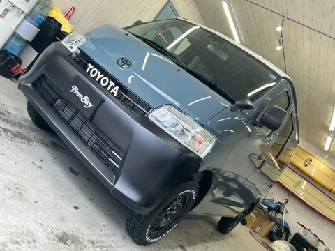 Toyota TownAce Van