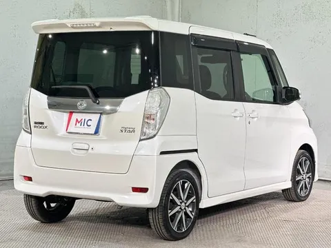 Nissan Dayz Roox
