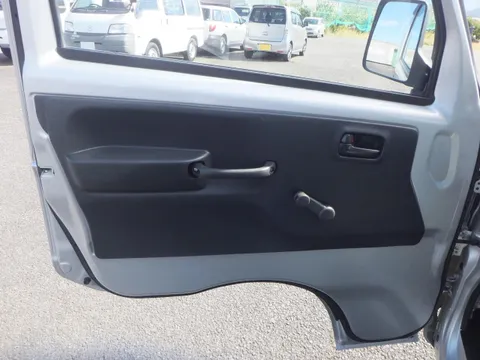 Suzuki Carry Track