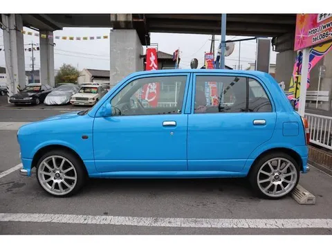 Daihatsu Mira