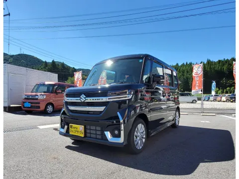 Suzuki Spacia Custom