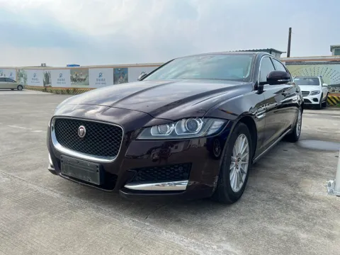 Jaguar XFL