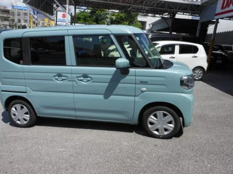Suzuki Spacia