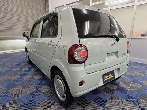 Daihatsu Mira Tocot