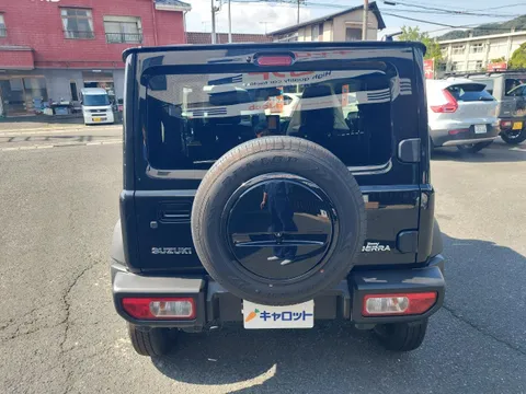 Suzuki Jimny Sierra