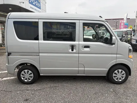 Nissan Clipper