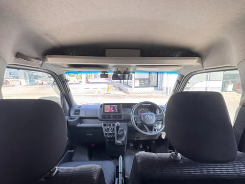 Toyota Pixis Van