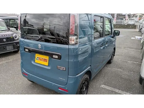 Suzuki Spacia Base