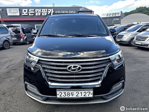 Hyundai Grand Starex