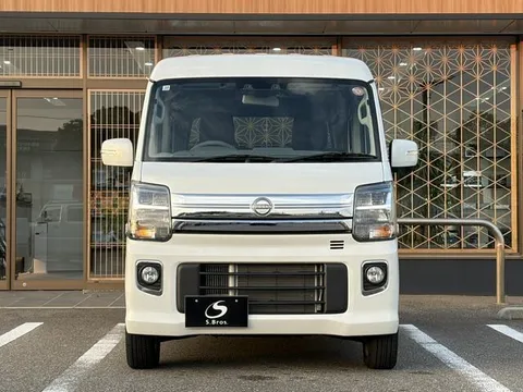 Nissan Clipper Rio