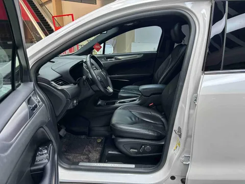 Lincoln MKC