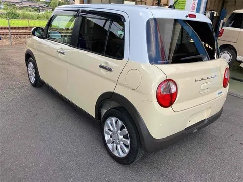 Suzuki Alto Lapin