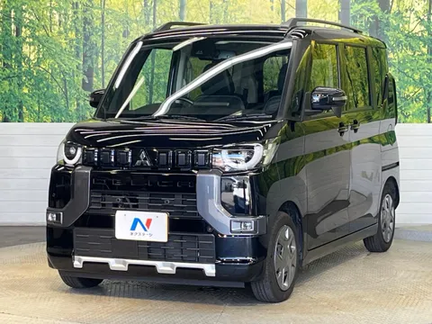 Mitsubishi Delica Mini