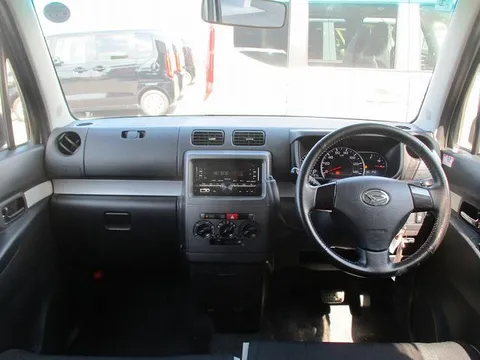 Daihatsu Move Conte