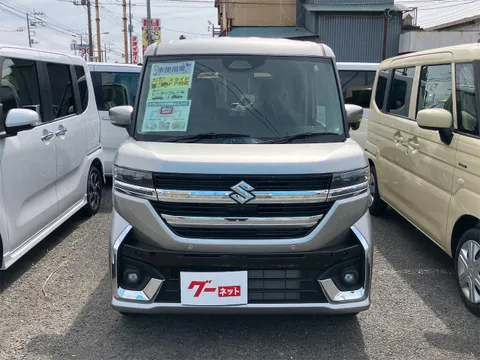 Suzuki Spacia Custom