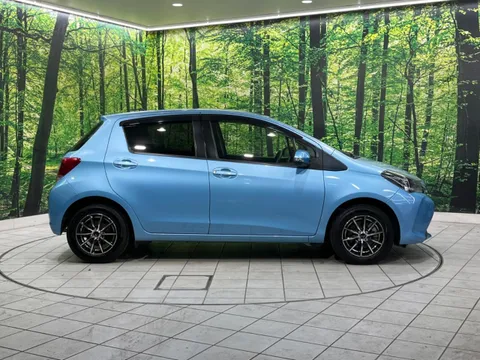 Toyota Yaris (Vitz)