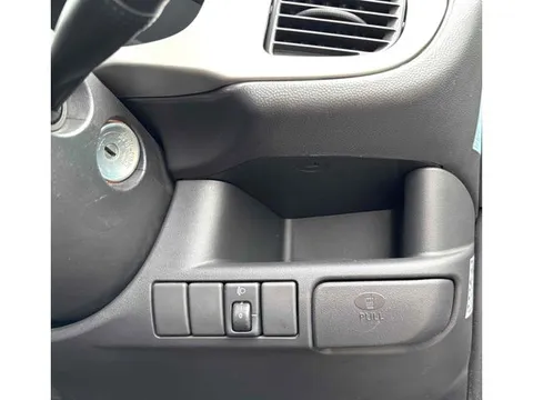 Subaru R2