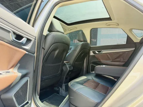 Geely Emgrand GS