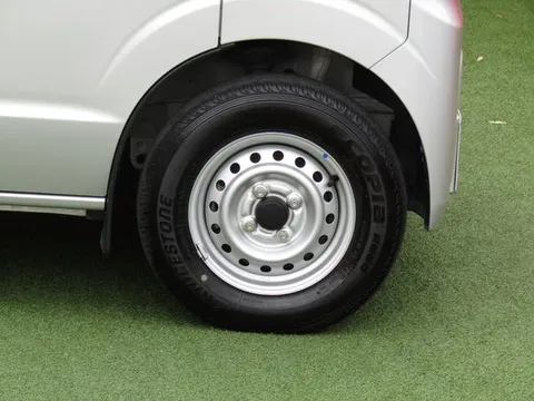Nissan Clipper