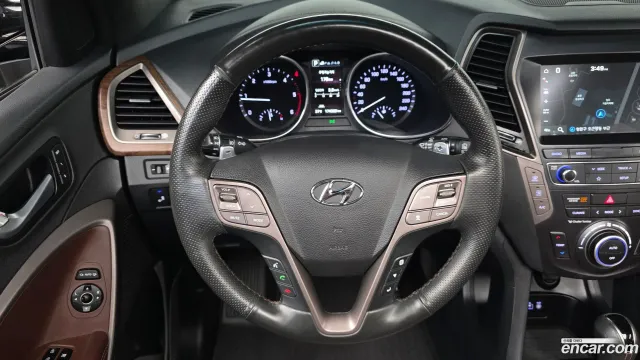 Hyundai Grand Santa Fe (Maxcruz)