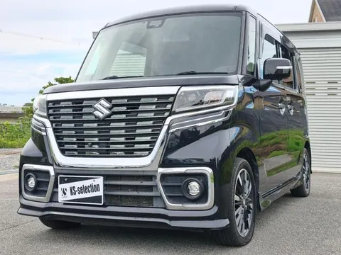 Suzuki Spacia Custom