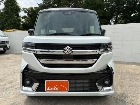 Suzuki Spacia Custom