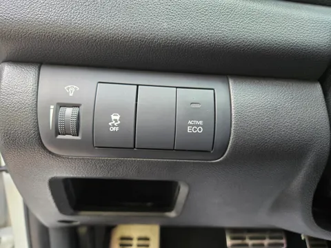 Kia Cerato (Forte)