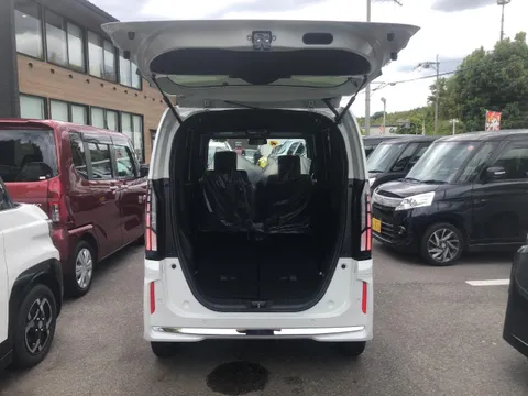 Honda N-BOX Custom
