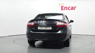 Renault SM3
