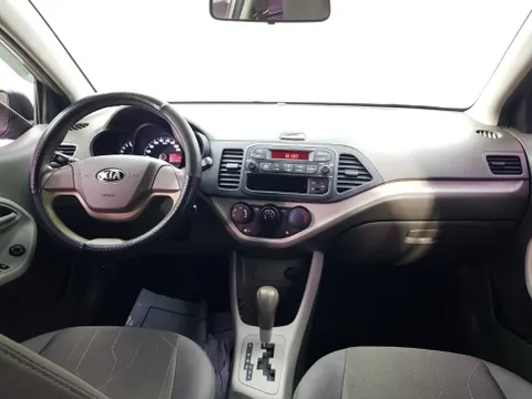 Kia Deluxe