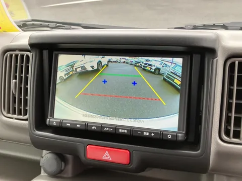 Nissan Clipper Van