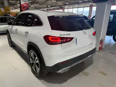 Mercedes-Benz Mercedes-Benz GLA