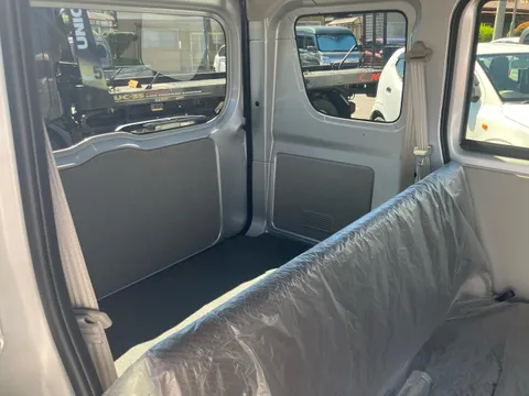 Mitsubishi Minicab Van