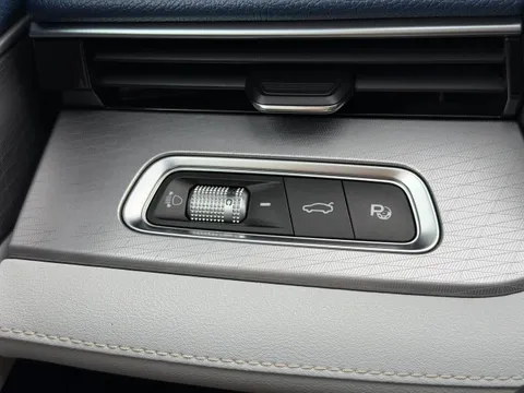 Geely Preface (Xingrui)