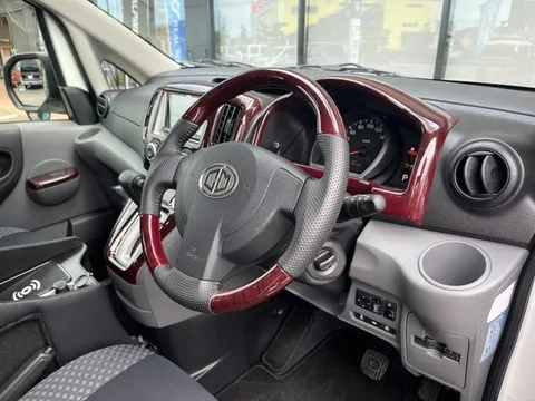 Nissan Vanette