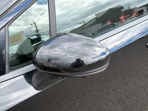 Nissan Note Aura