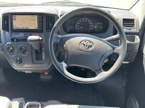 Toyota TownAce Van