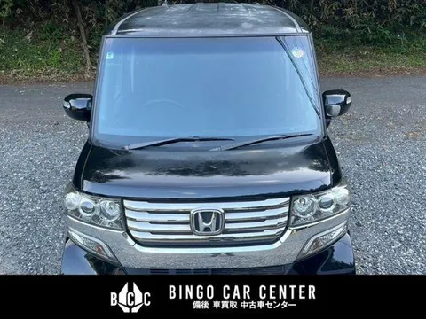 Honda N-BOX Custom