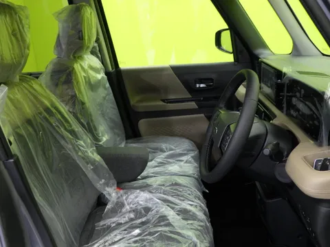 Mitsubishi Delica Mini