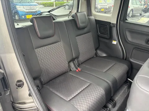 Suzuki Spacia Custom
