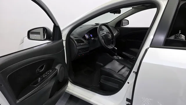 Renault SM3
